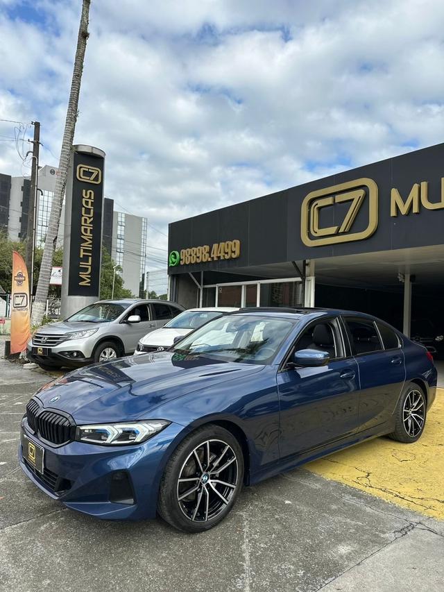 BMW 320i