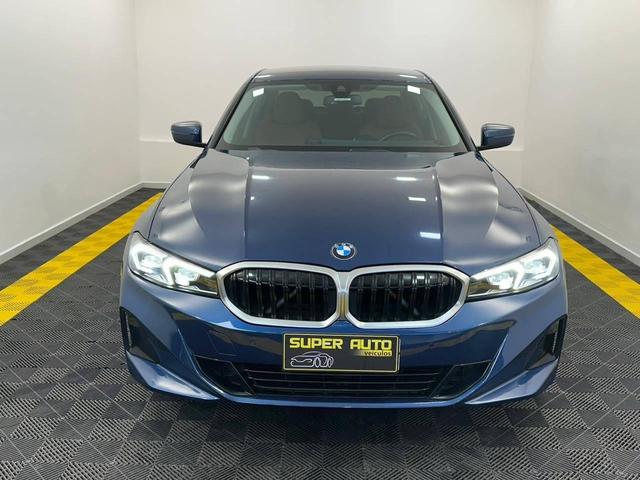 BMW 320i