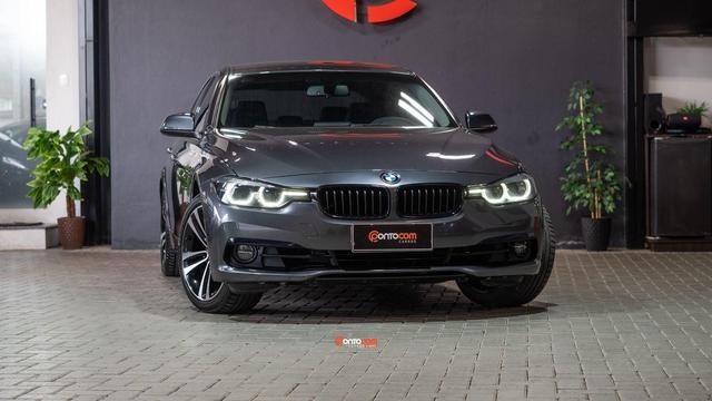 BMW 320i