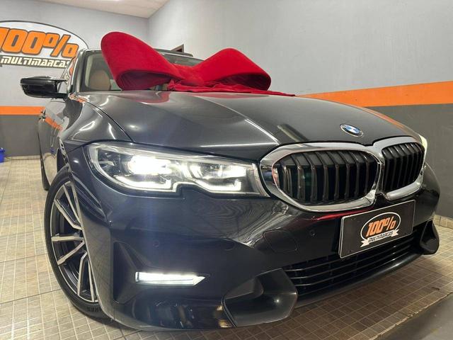 BMW 320i