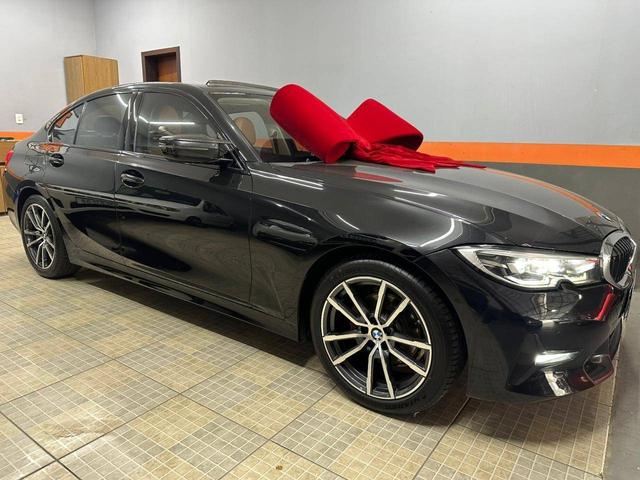 BMW 320i