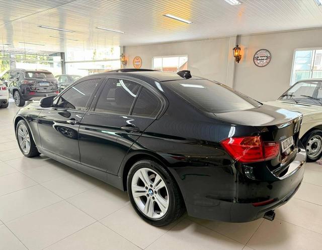 BMW 320i