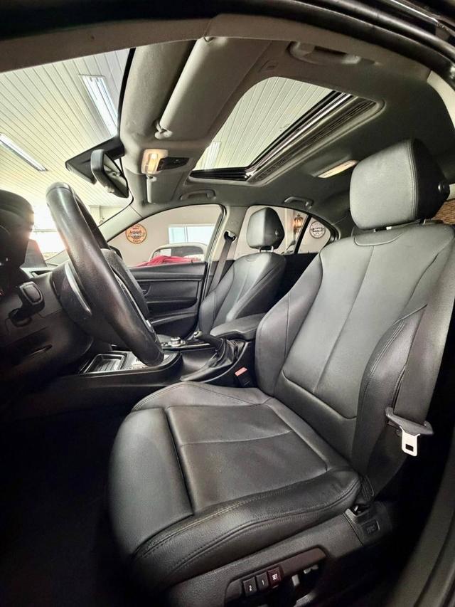 BMW 320i