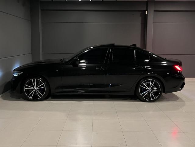 BMW 320iA