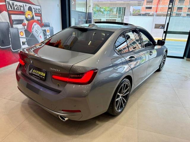 BMW 320iA