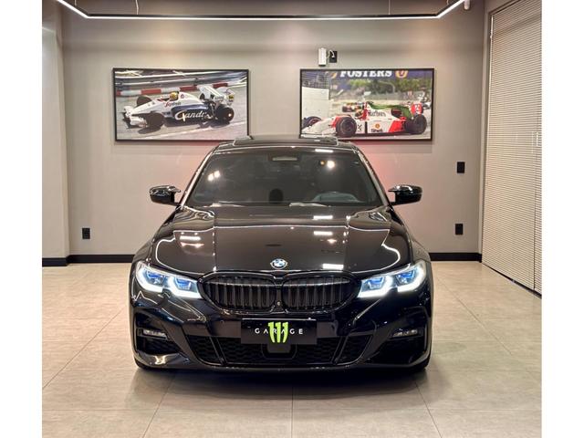 BMW 330i