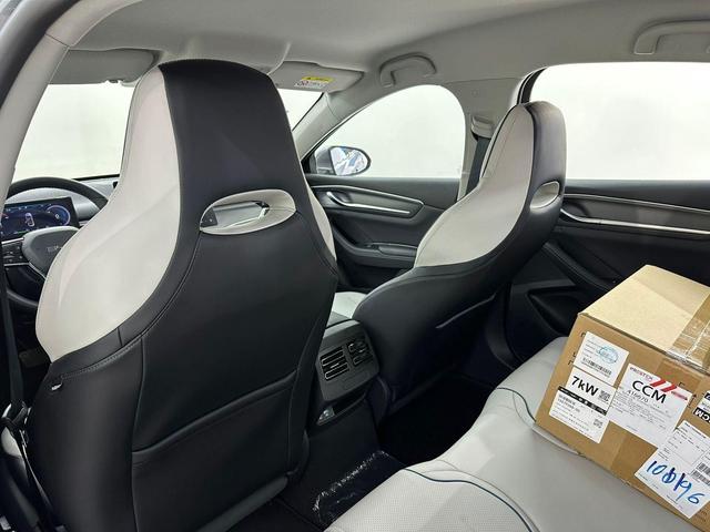BYD King