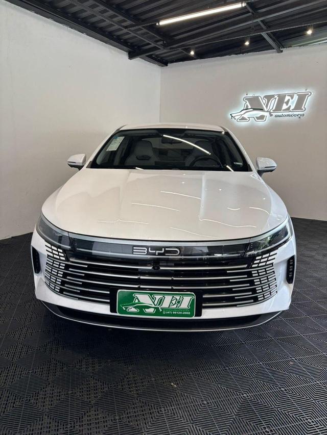 BYD King