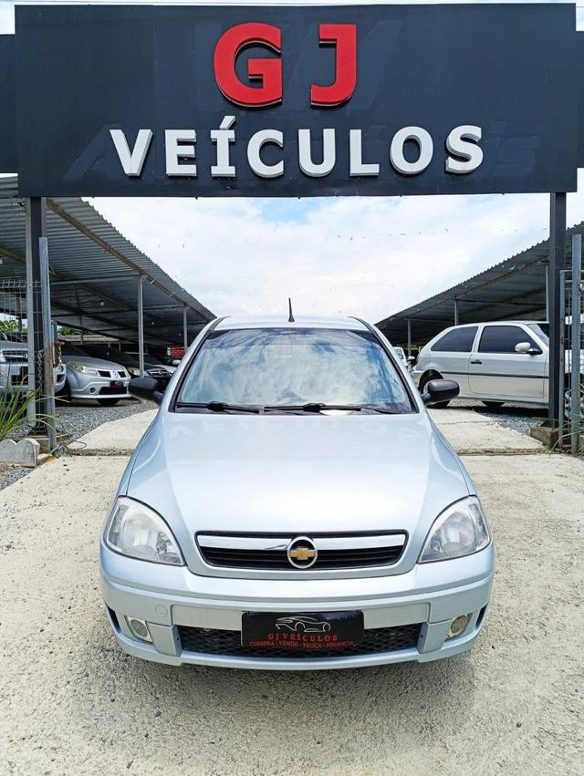 Chevrolet Corsa Hatch