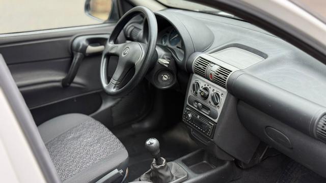 Chevrolet Corsa Sedan