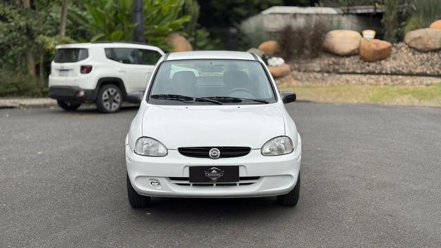 Chevrolet Corsa Sedan