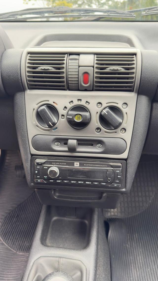 Chevrolet Corsa Sedan