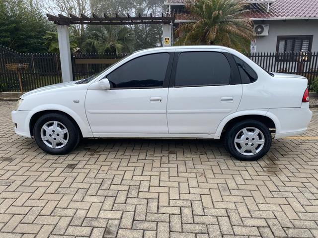 Chevrolet Corsa Sedan