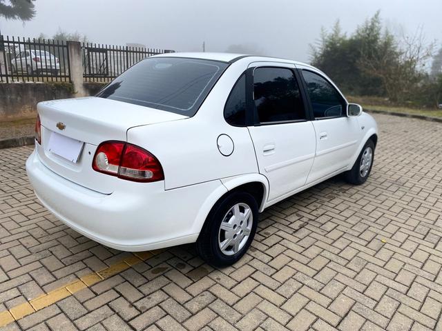 Chevrolet Corsa Sedan