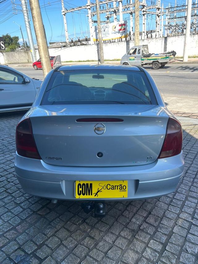 Chevrolet Corsa Sedan