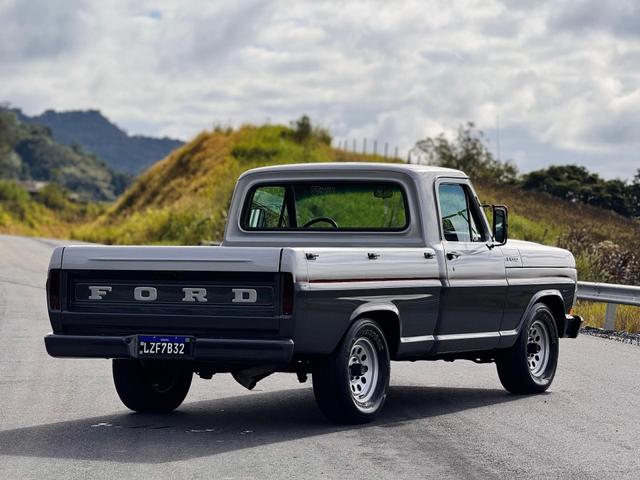 Ford F-1000