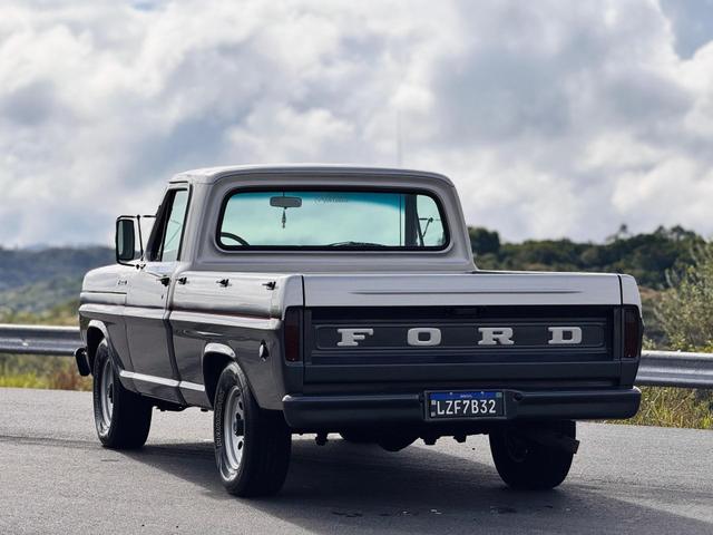 Ford F-1000