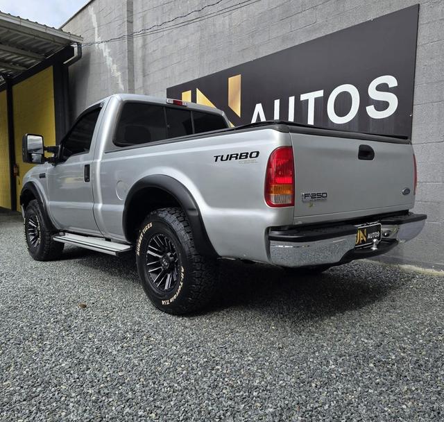 Ford F-250
