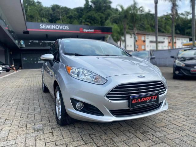 Ford Fiesta Sedan