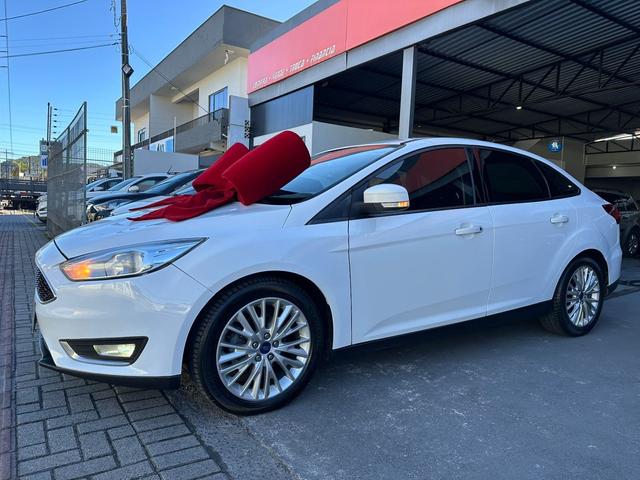 Ford Focus Sedan
