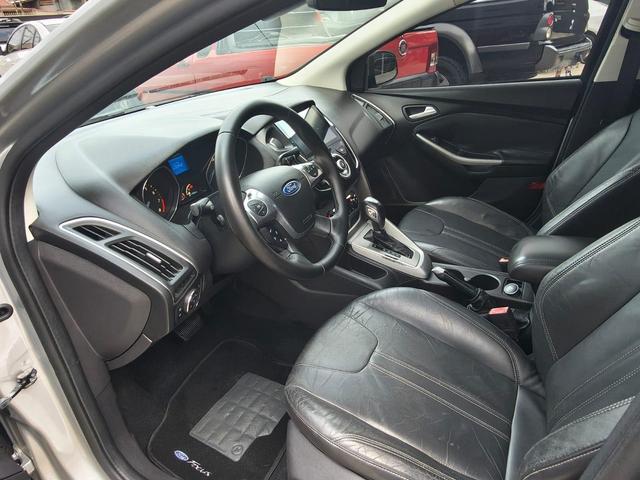 Ford Focus Sedan