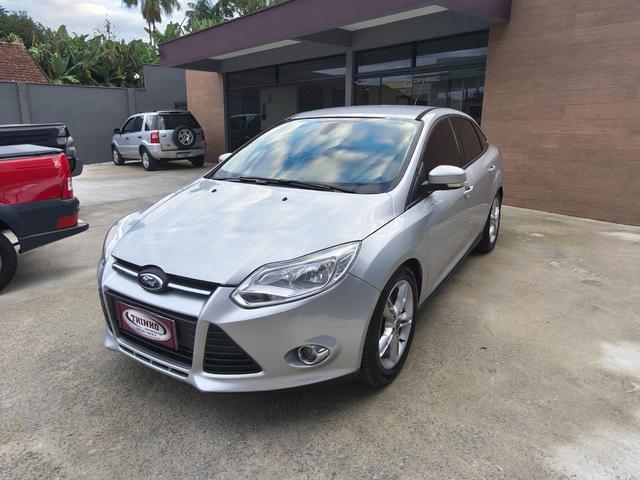 Ford Focus Sedan