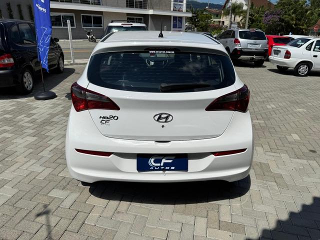 Hyundai HB20