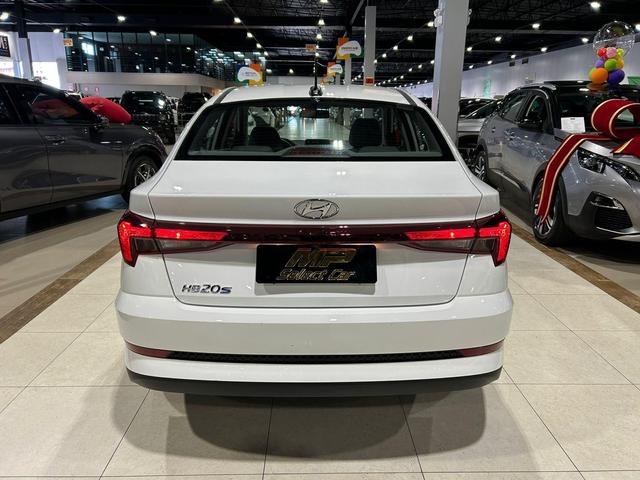 Hyundai Hb20s