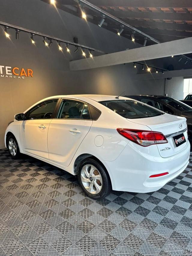 Hyundai Hb20s