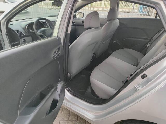 Hyundai Hb20s