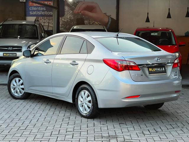 Hyundai Hb20s