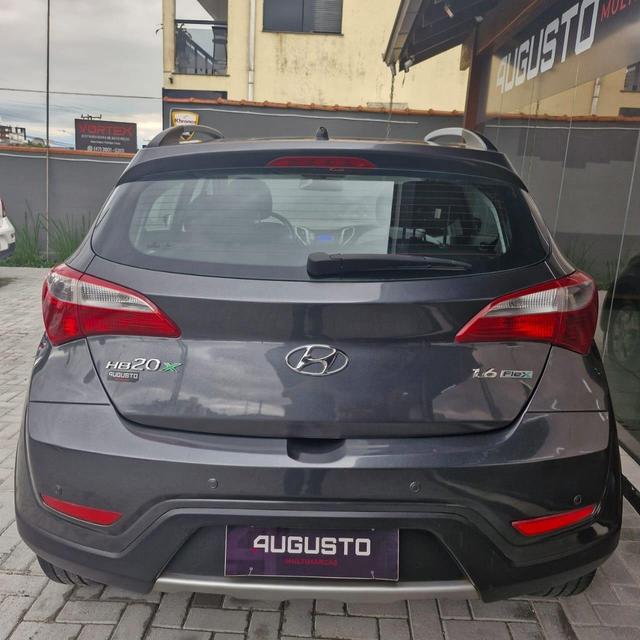 Hyundai Hb20x