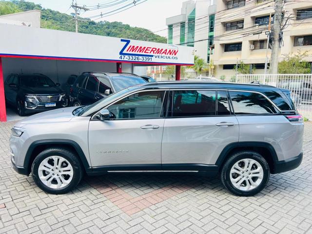 Jeep Commander