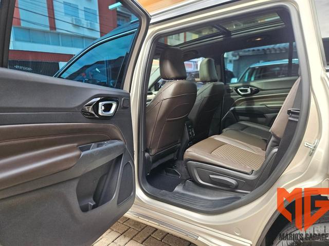 Jeep Commander