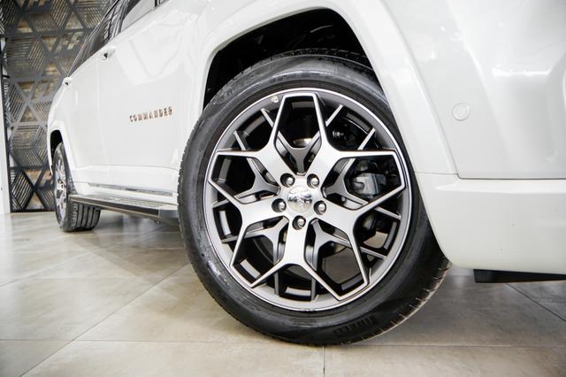 Jeep Commander