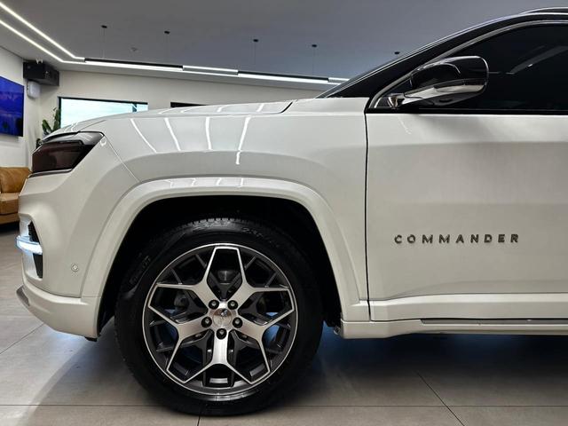 Jeep Commander