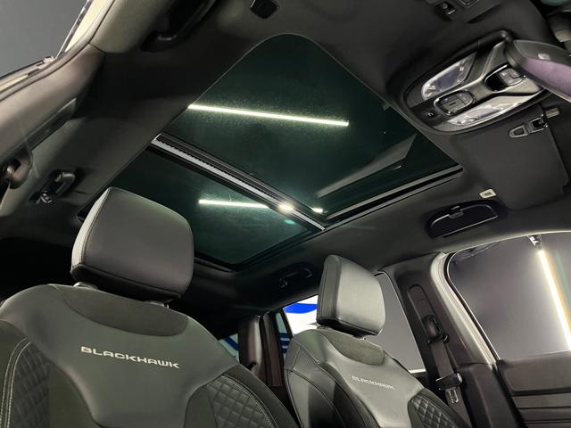 Jeep Commander