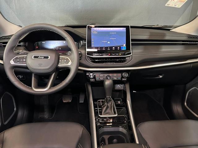 Jeep Commander