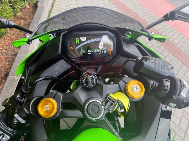 Kawasaki ZX