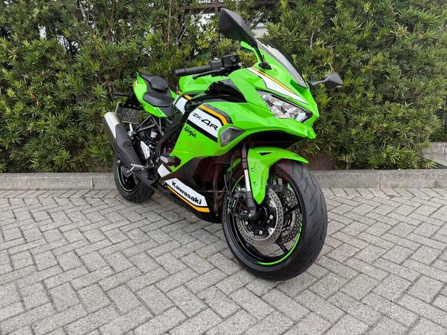 Kawasaki ZX