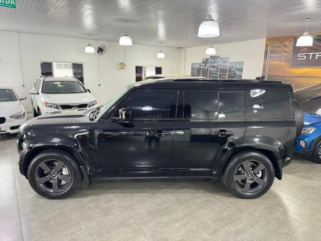 Land Rover Defender 110