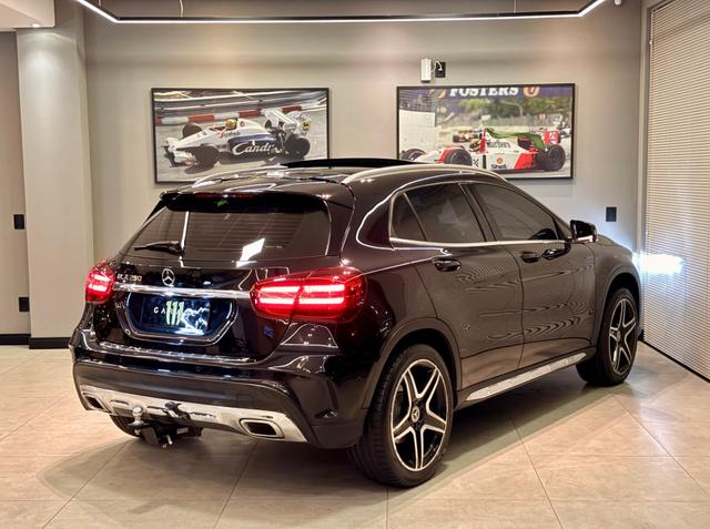 Mercedes-Benz GLA 250
