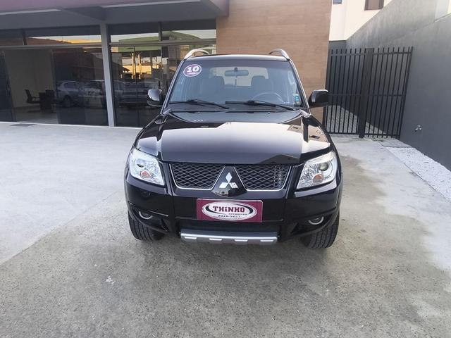 Mitsubishi Pajero TR4