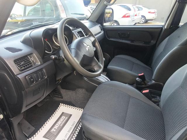 Mitsubishi Pajero TR4