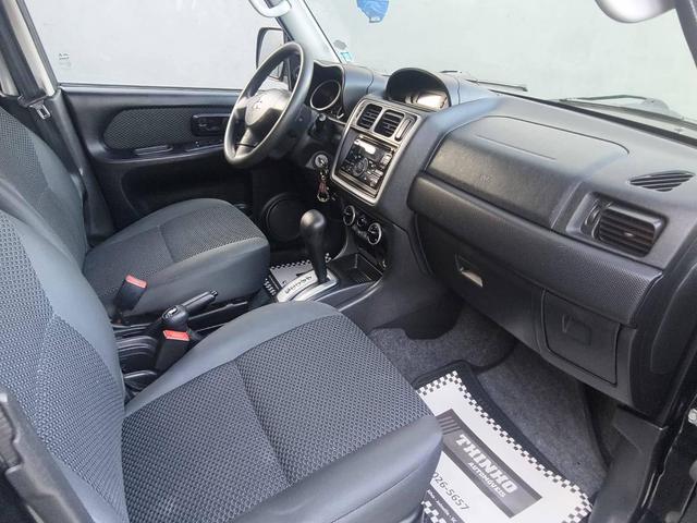 Mitsubishi Pajero TR4