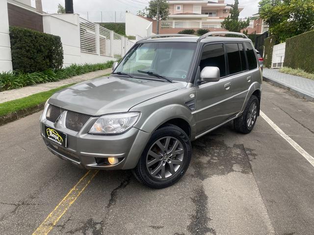 Mitsubishi Pajero TR4