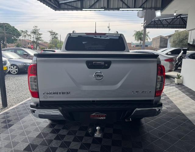 Nissan Frontier