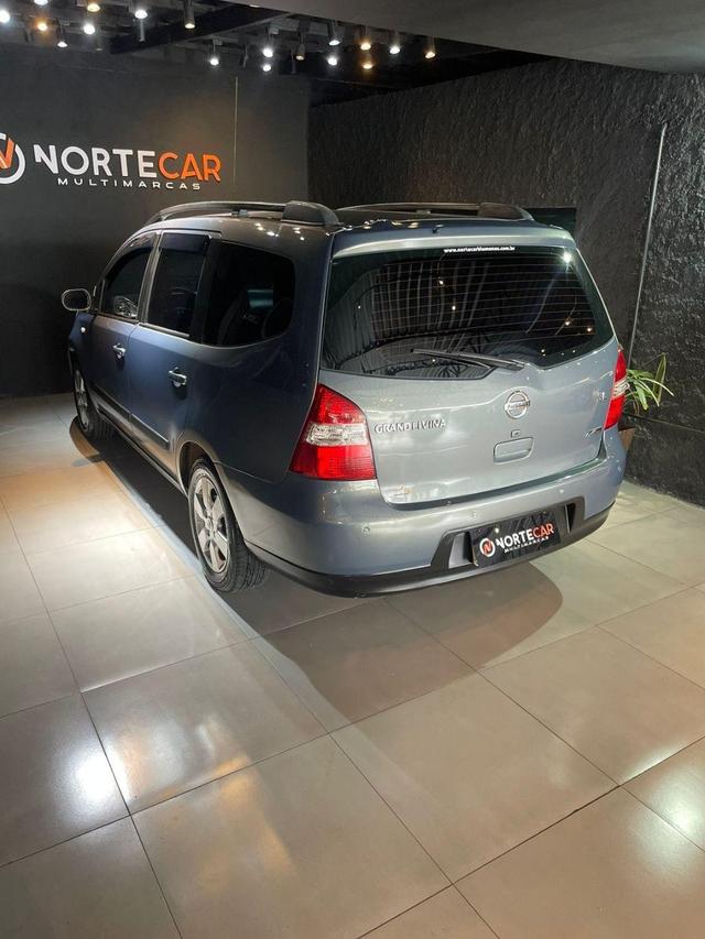 Nissan Grand Livina