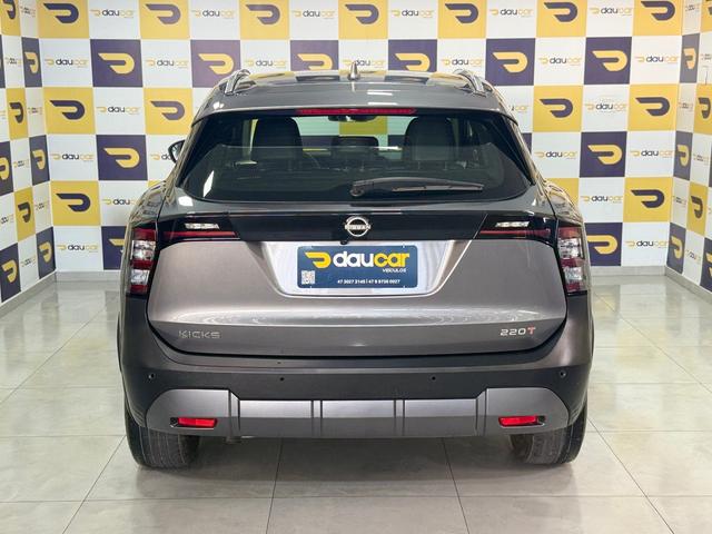 Nissan Kicks