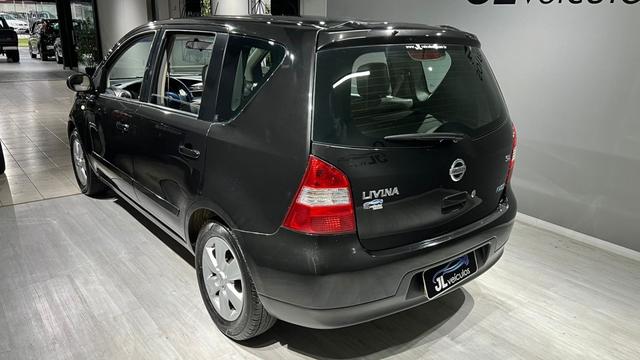 Nissan Livina